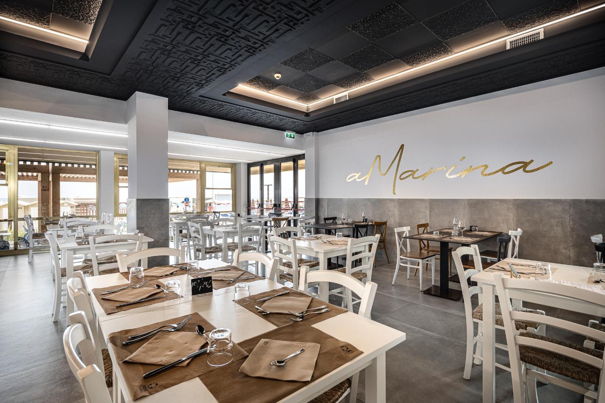 Hotel Cola Frontemare Bellaria-Igea Marina Exterior foto